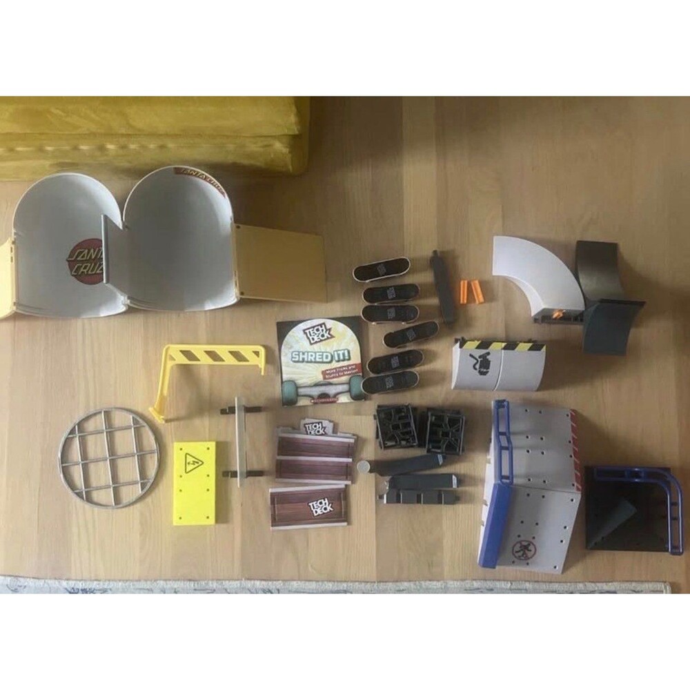 Tech Deck Skate Park Ramps Pipe Line Finger Board Huge Lot Skateboard Decks